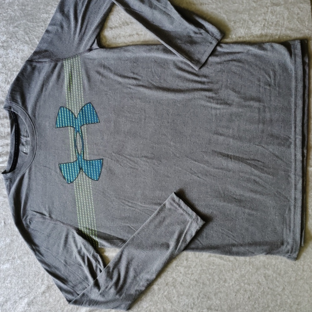 Under Armour - Youth XL - Long Sleeve
